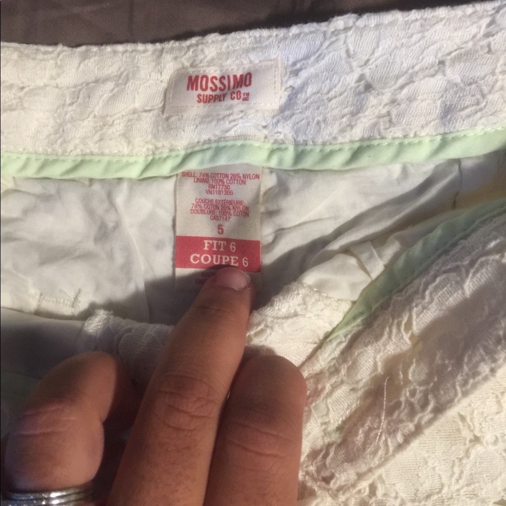 Shorts - Picture 2 of 3